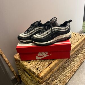 Nike Black and White Air Max 97